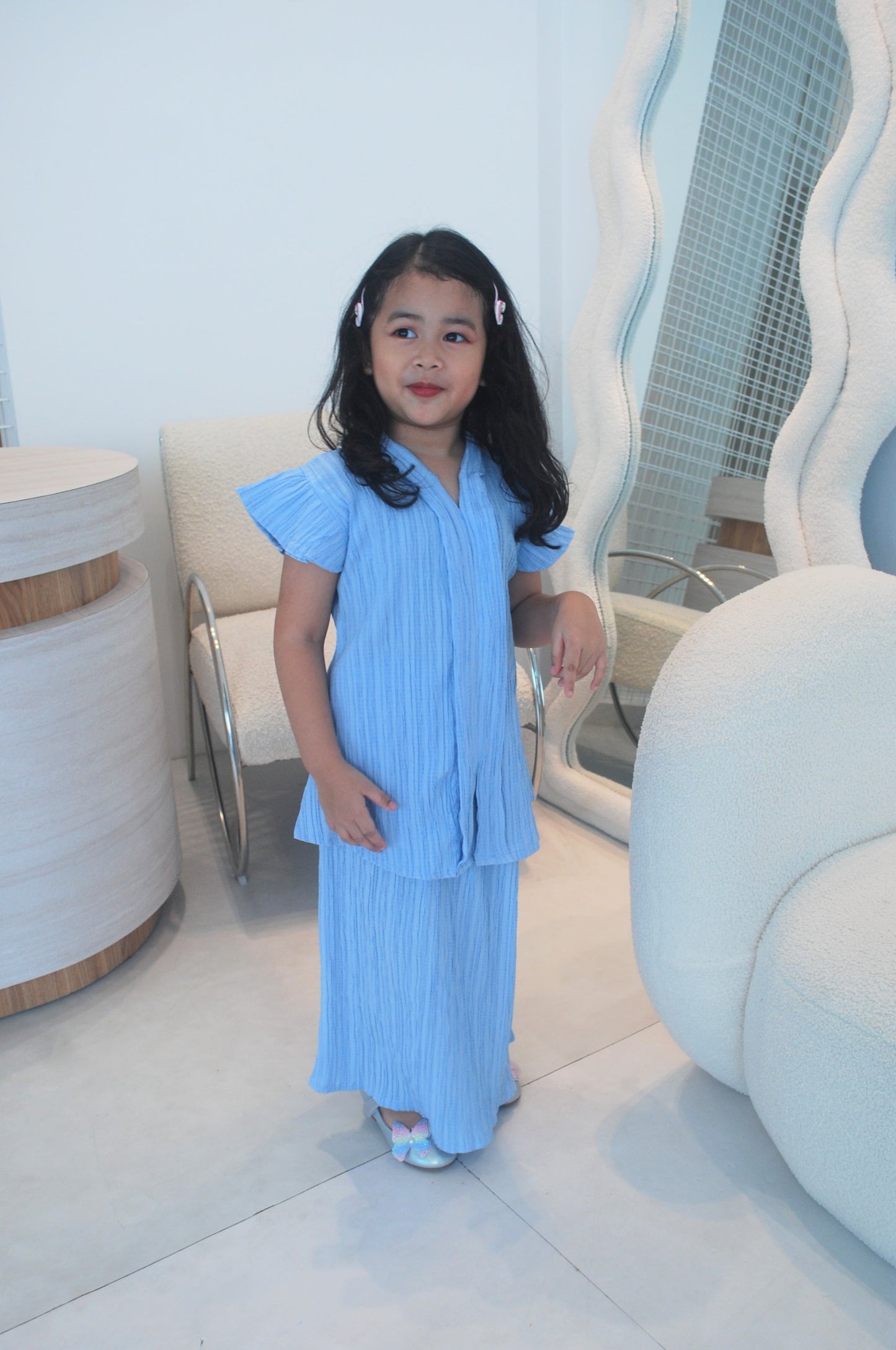 Cornflower Blue Pleated Kebaya
