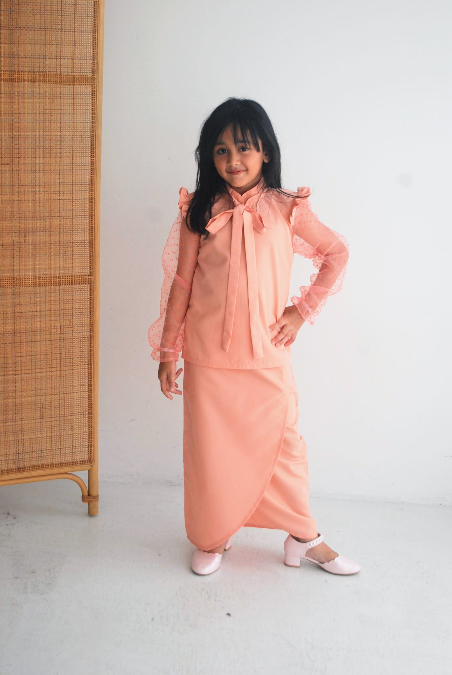 (PRE-ORDER) Peach Fuzz Kurung Modern